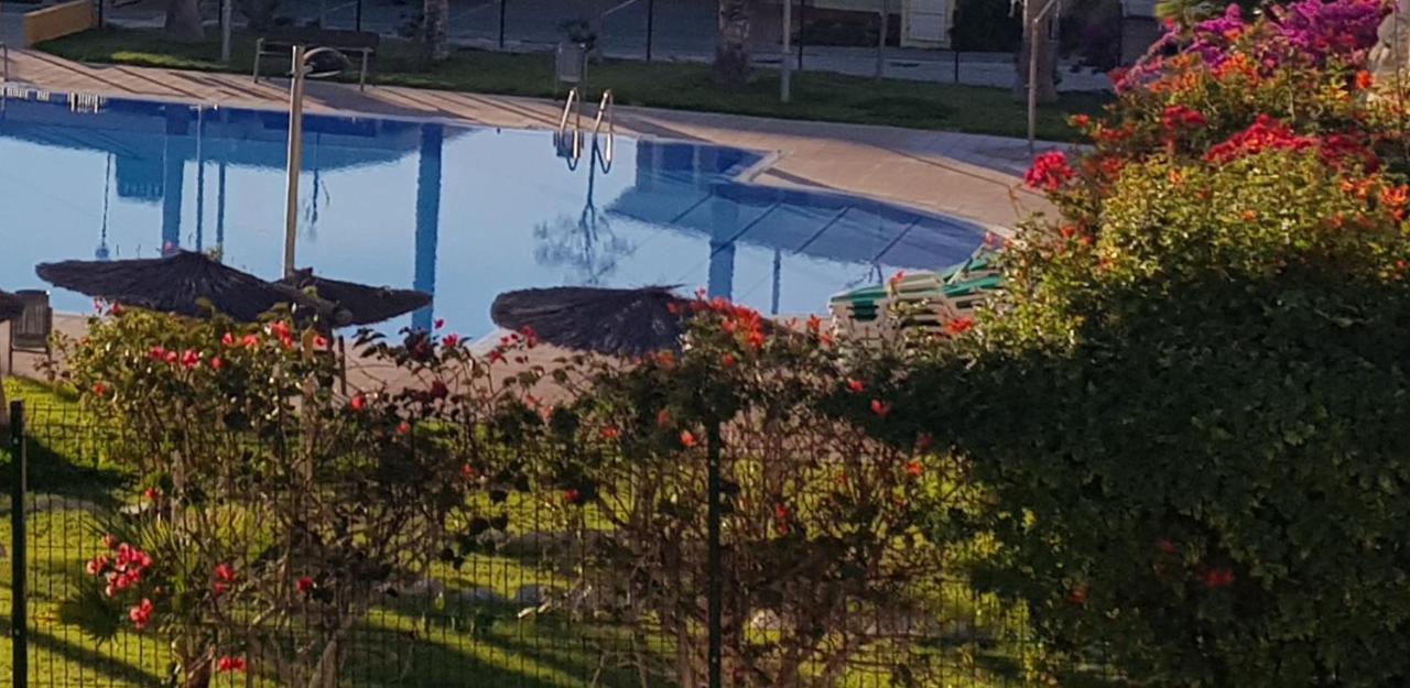 Chalet Bonalba Golf Alicante Exterior photo